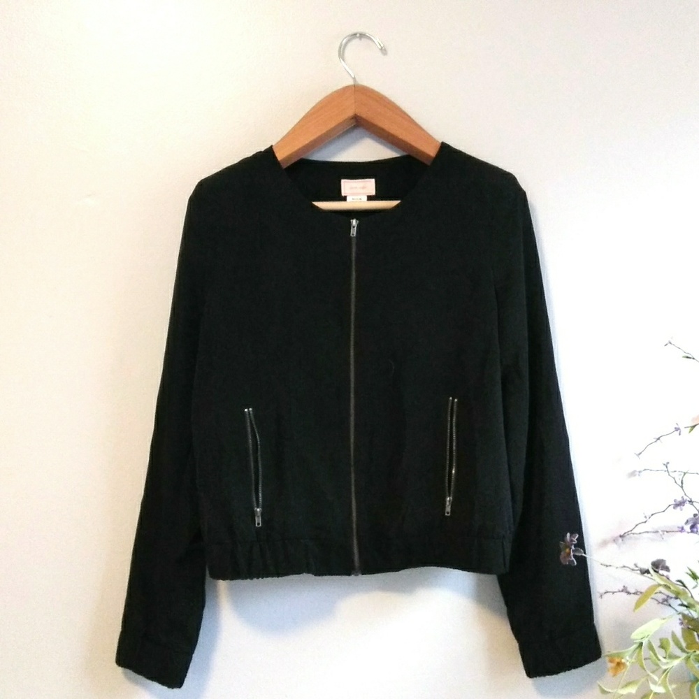 Love...ady ◾ Women Light Jacket